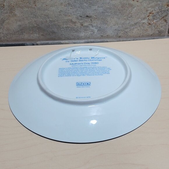 Schmid Hummel Mothers Day 1980 Mothers Little Helpers Decorative Wall Hanging Pl - Picture 10 of 10